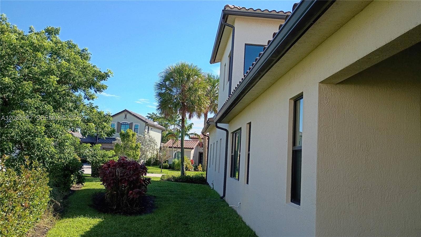 1280 SW 113th Way, Pembroke Pines, FL 33025 Photo 23