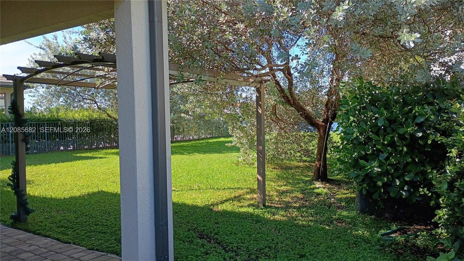 1280 SW 113th Way, Pembroke Pines, FL 33025 Photo 11
