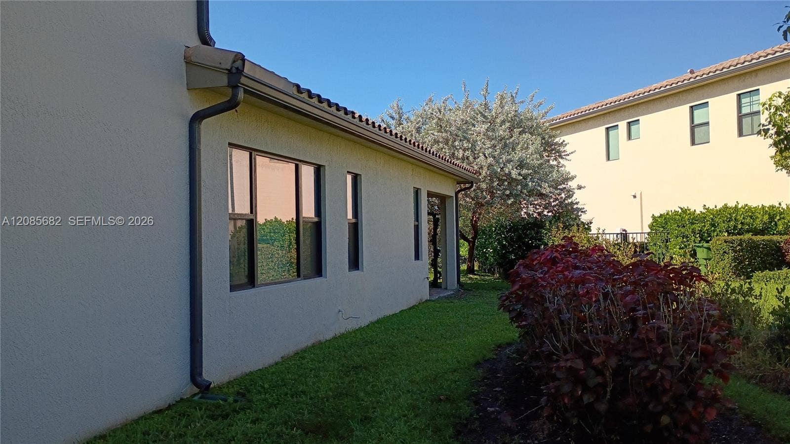 1280 SW 113th Way, Pembroke Pines, FL 33025 Photo 8