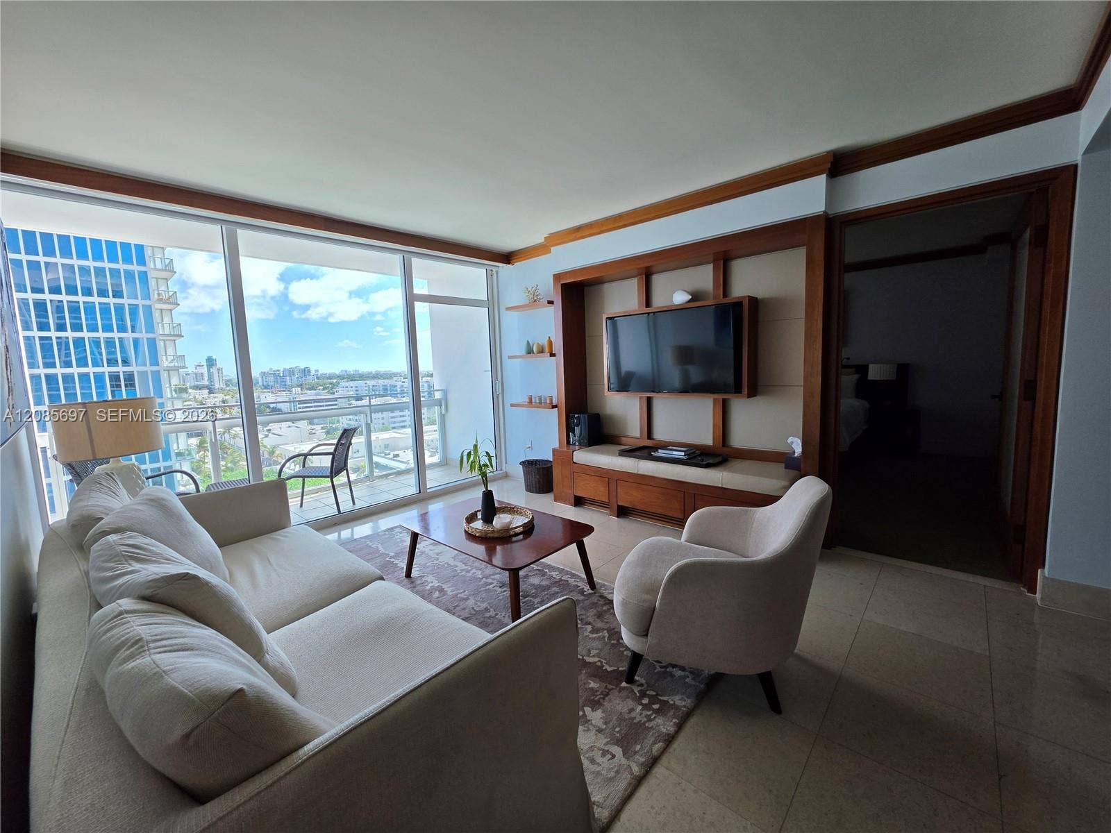 6801 Collins Avenue, #1014 Legal 1004 Door, Miami Beach, Miami Beach, FL 33141 Photo 6