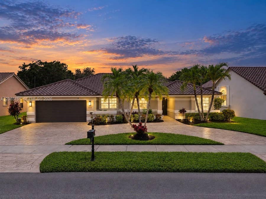 Property photo for 3001 Old Orchard Road, Davie, FL
