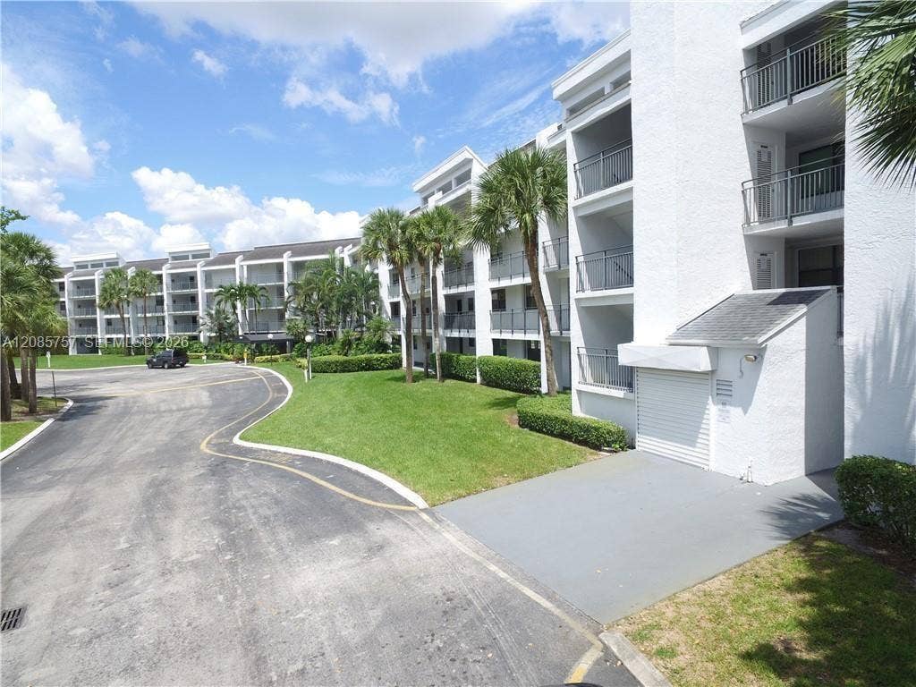 16051 Blatt Boulevard, #112, Weston, FL 33326 Photo 23