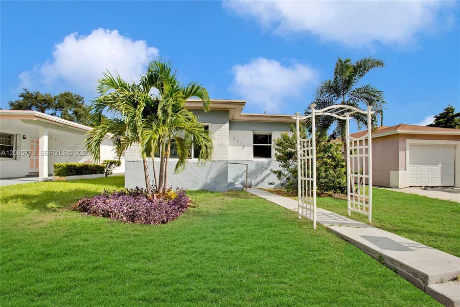 Property photo for 2315 Hope Street, Hollywood, FL