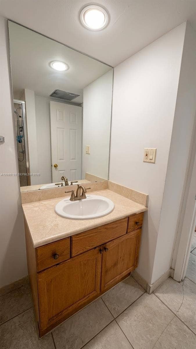 5600 E Collins Avenue, #5B, Miami Beach, FL 33140 Photo 18