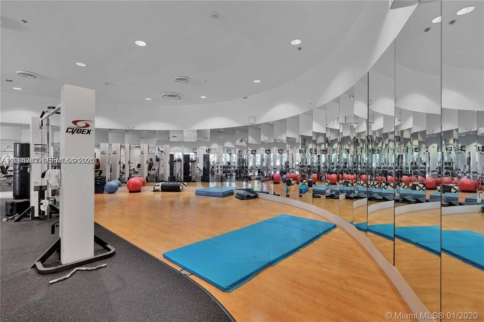 5600 E Collins Avenue, #5B, Miami Beach, FL 33140 Photo 8