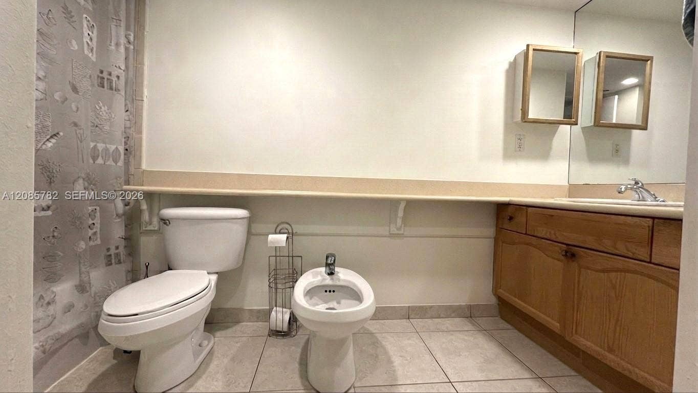 5600 E Collins Avenue, #5B, Miami Beach, FL 33140 Photo 16