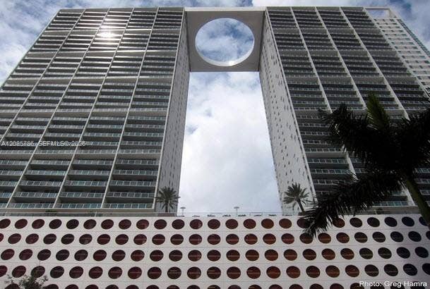 Property photo for 55 SE 6th Street, #2702, Miami, FL
