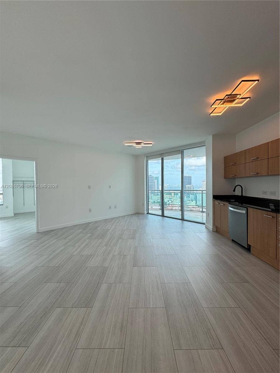 Property photo for 350 S Miami Avenue, #3913, Miami, FL