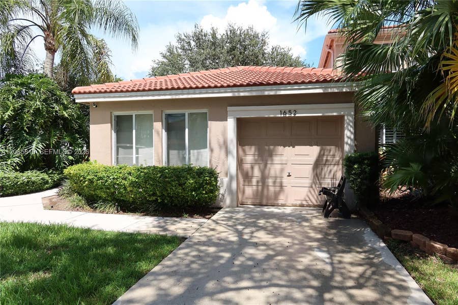 Property photo for Davie, FL