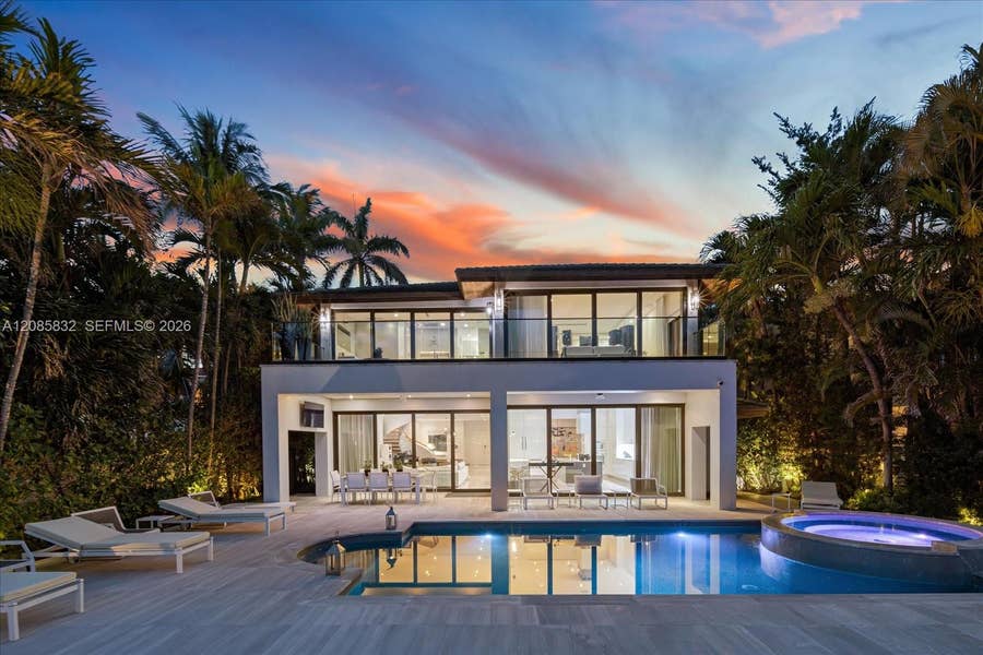Property photo for 401 E Rivo Alto Drive, Miami Beach, FL