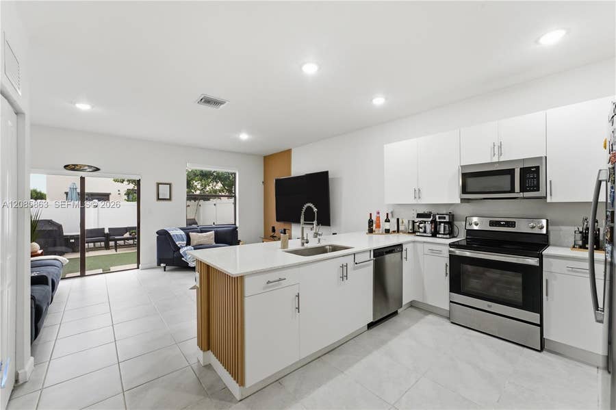 Property photo for 11467 W 34th Court, Hialeah, FL