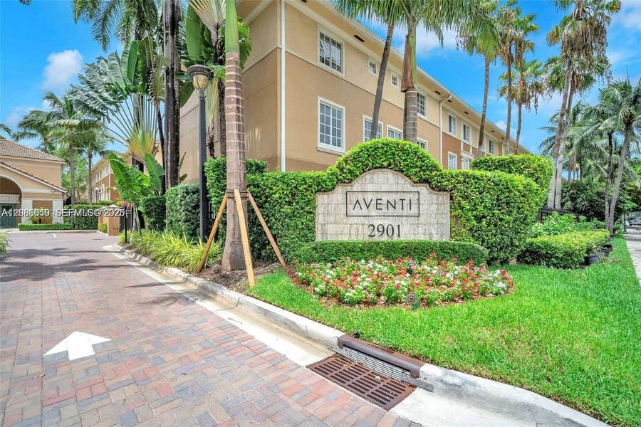 Property photo for 2965 NE 185th Street, #1503, Aventura, FL
