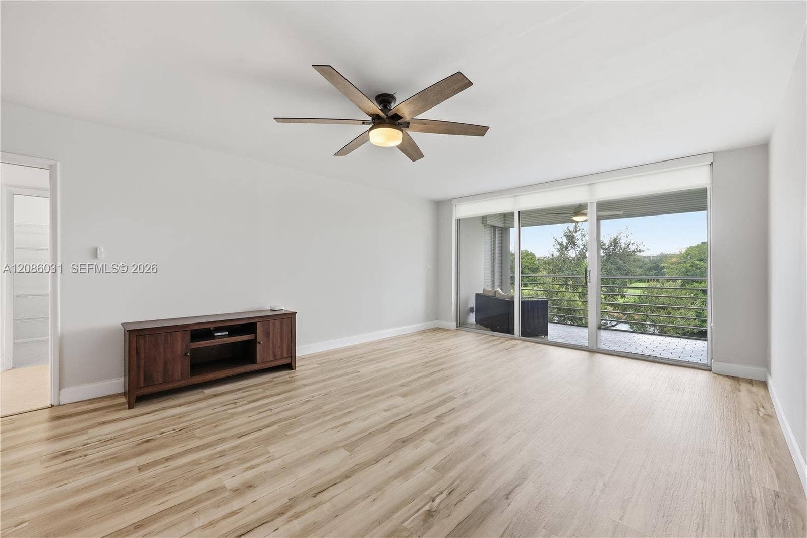 555 Oaks Lane, #309, Pompano Beach, FL 33069 Photo 22