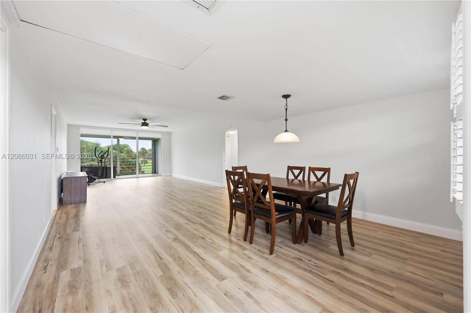 555 Oaks Lane, #309, Pompano Beach, FL 33069 Photo 8