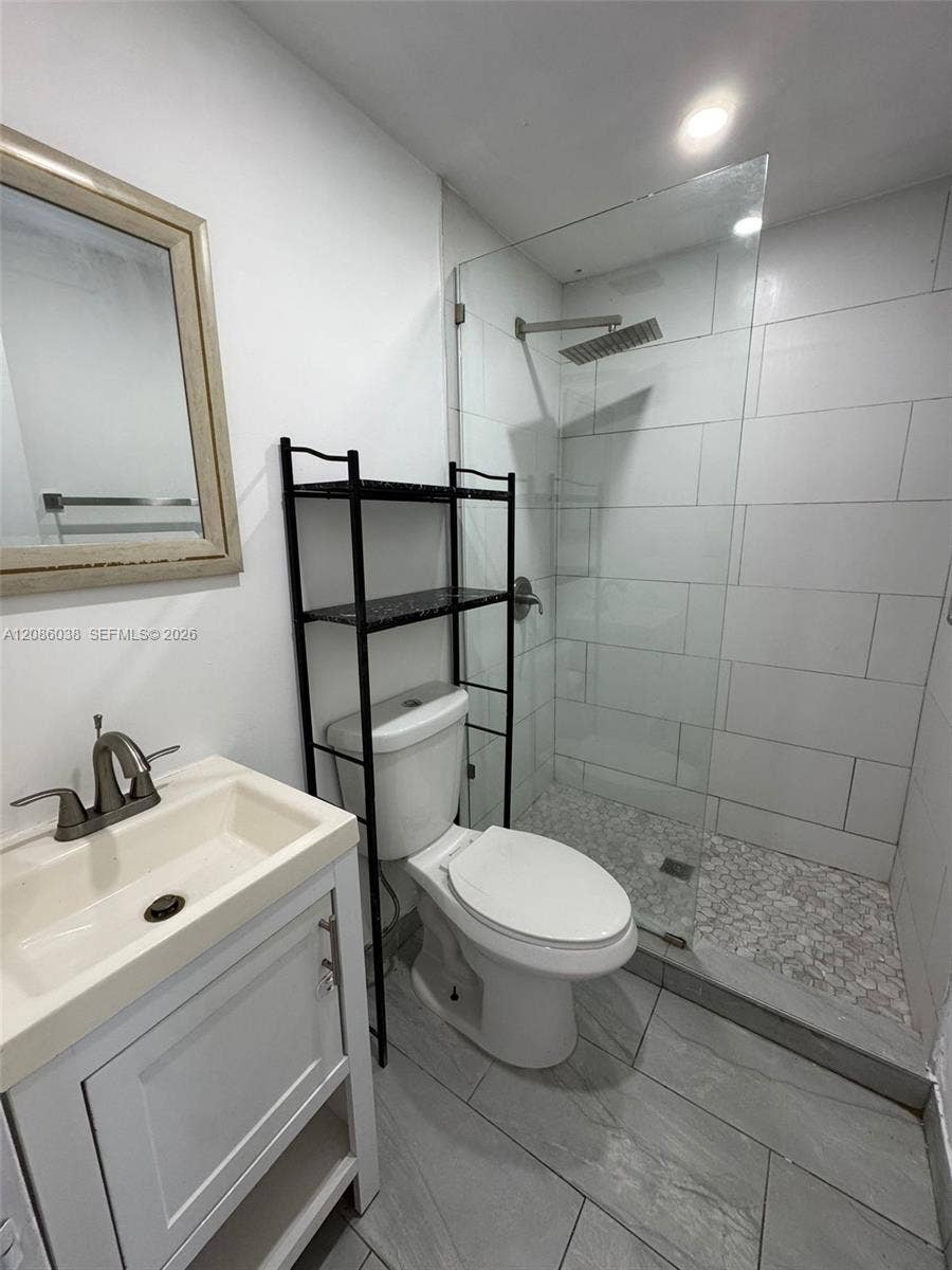 685 SW 7th Terrace, #2, Dania, Dania Beach, FL 33004 Photo 5