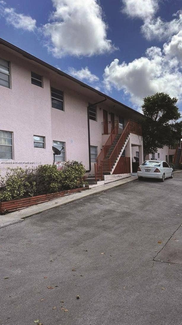 Property photo for 2920 Pierce Street, #4, Hollywood, FL