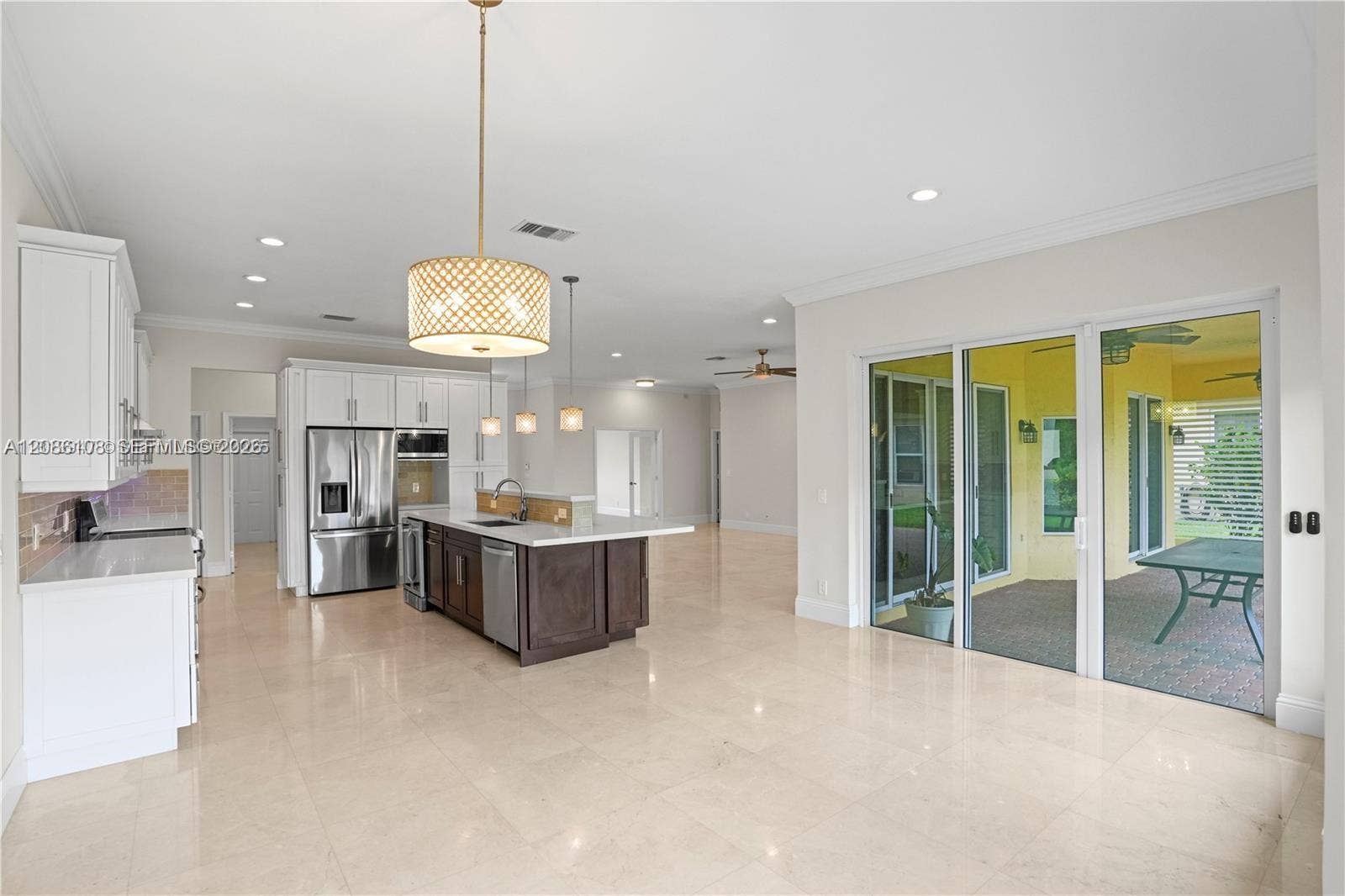 720 W Cypress Pointe Drive W, Pembroke Pines, FL 33027 Photo 16