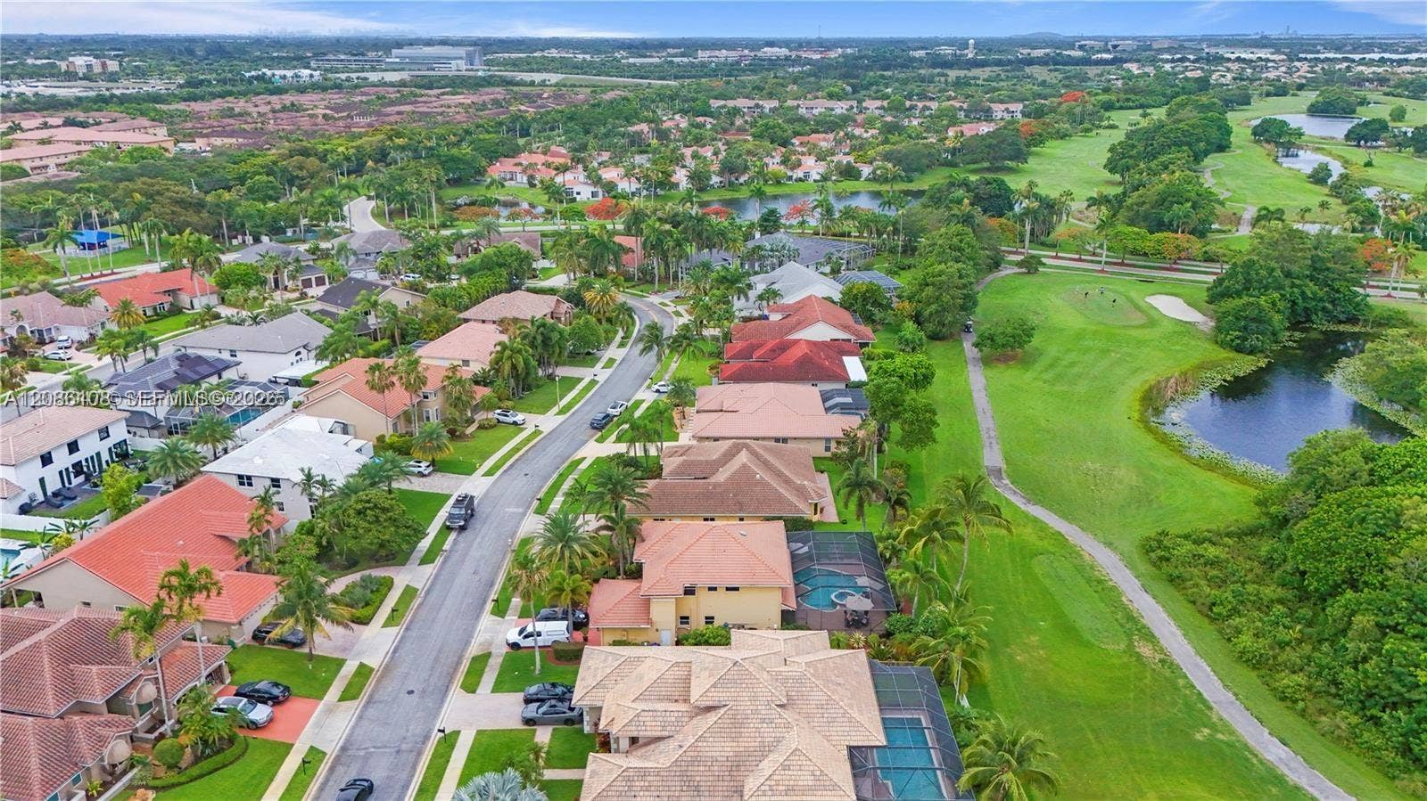 720 W Cypress Pointe Drive W, Pembroke Pines, FL 33027 Photo 58