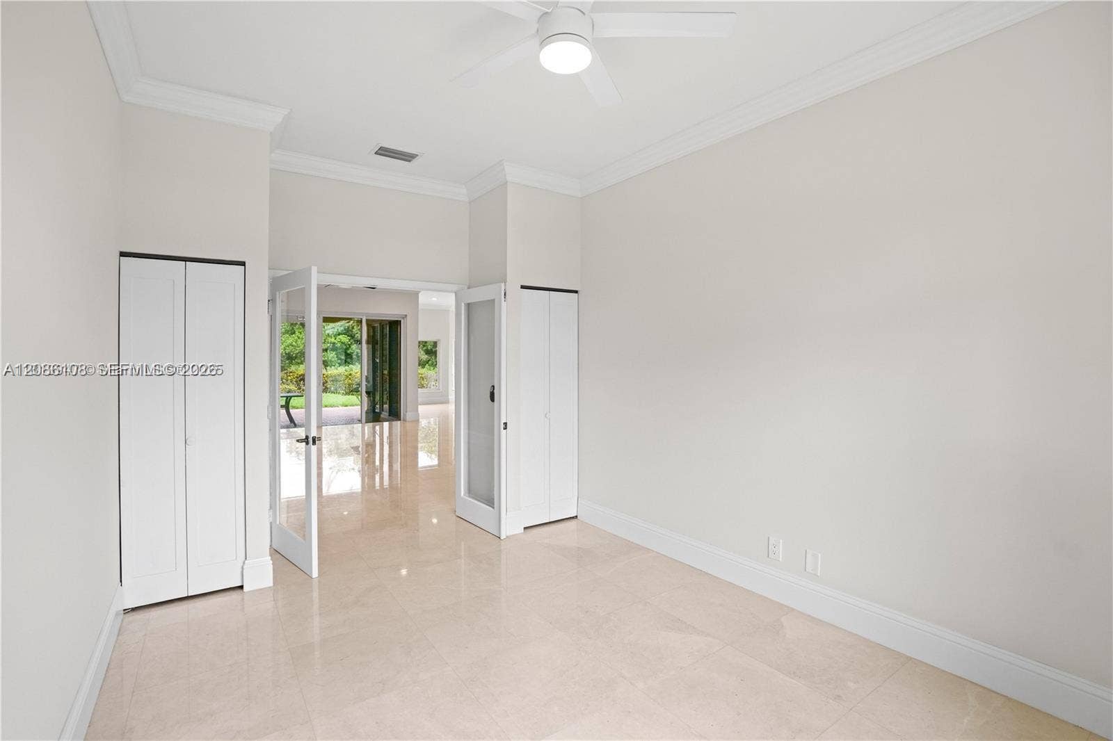 720 W Cypress Pointe Drive W, Pembroke Pines, FL 33027 Photo 21