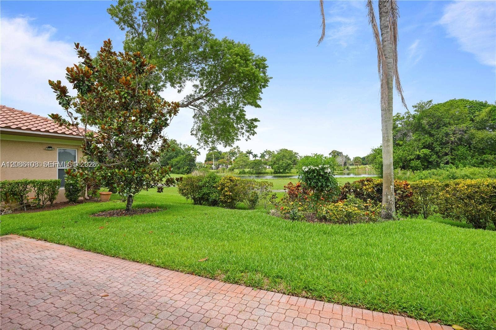 720 W Cypress Pointe Drive W, Pembroke Pines, FL 33027 Photo 48