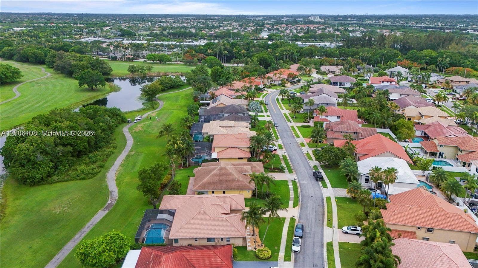 720 W Cypress Pointe Drive W, Pembroke Pines, FL 33027 Photo 61