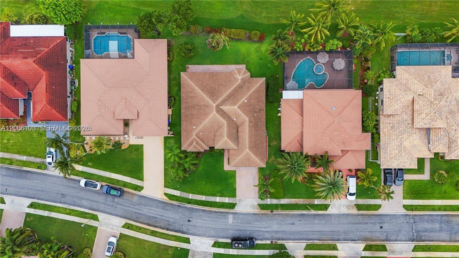 720 W Cypress Pointe Drive W, Pembroke Pines, FL 33027 Photo 63