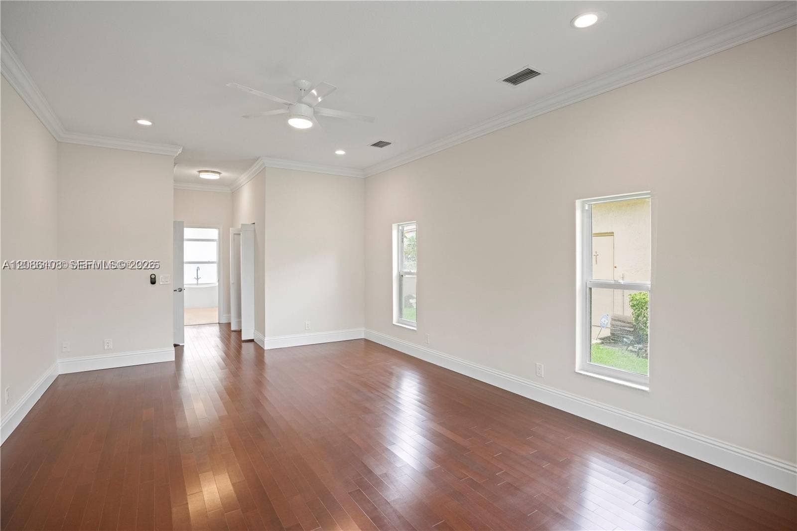 720 W Cypress Pointe Drive W, Pembroke Pines, FL 33027 Photo 32