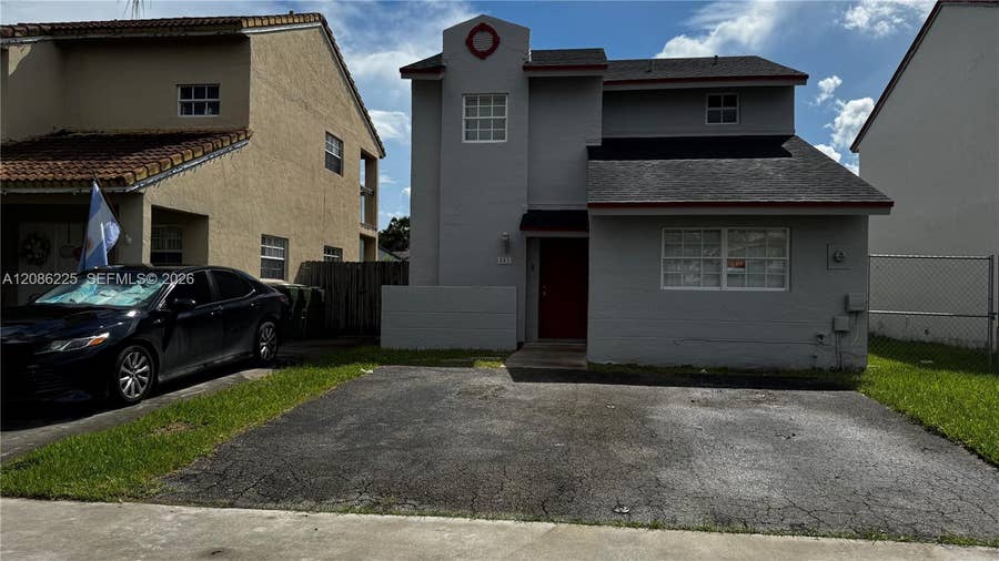 Property photo for 885 SE 13th Road, Homestead, FL