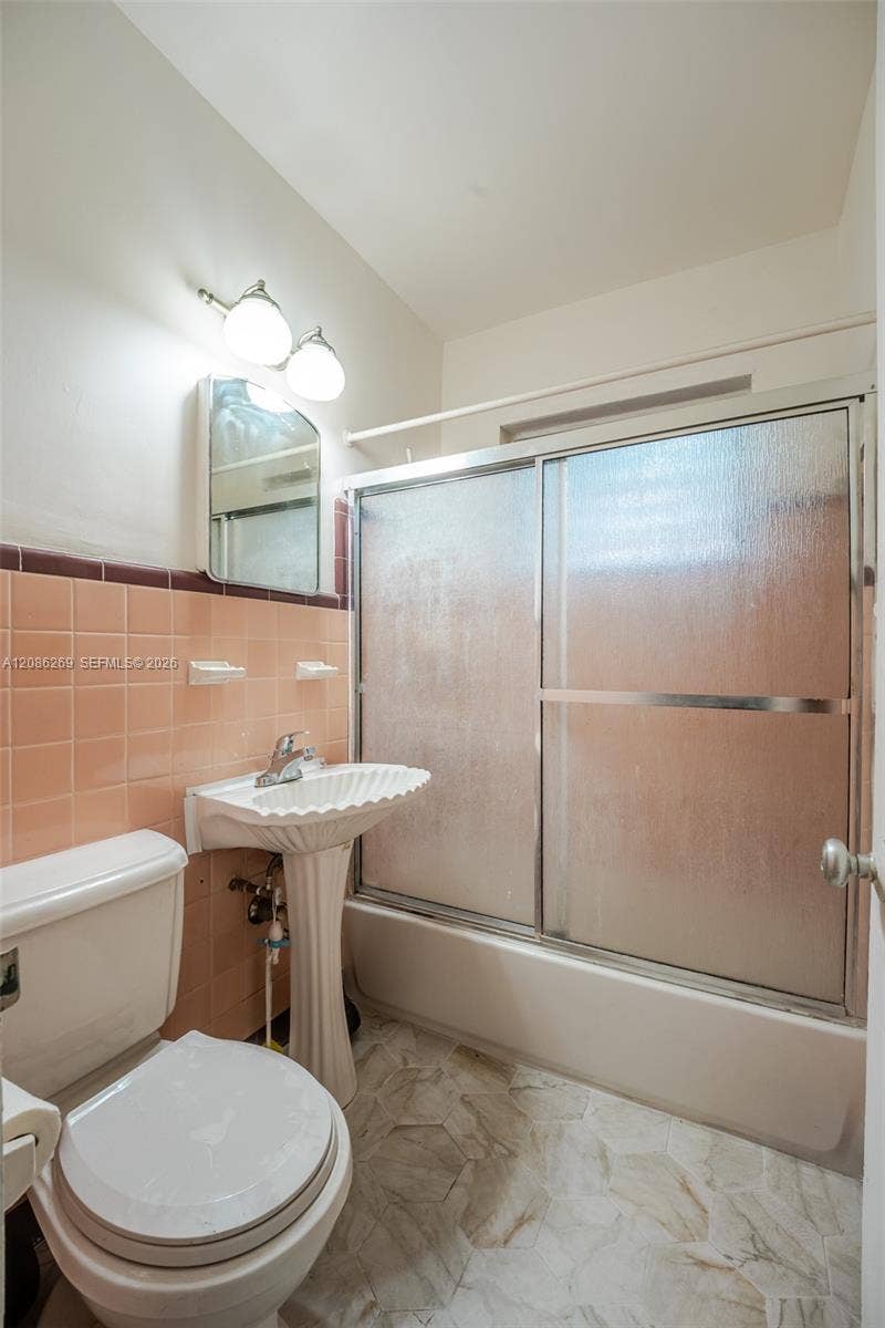 4740 Pine Tree Drive, #20, Miami Beach, FL 33140 Photo 14