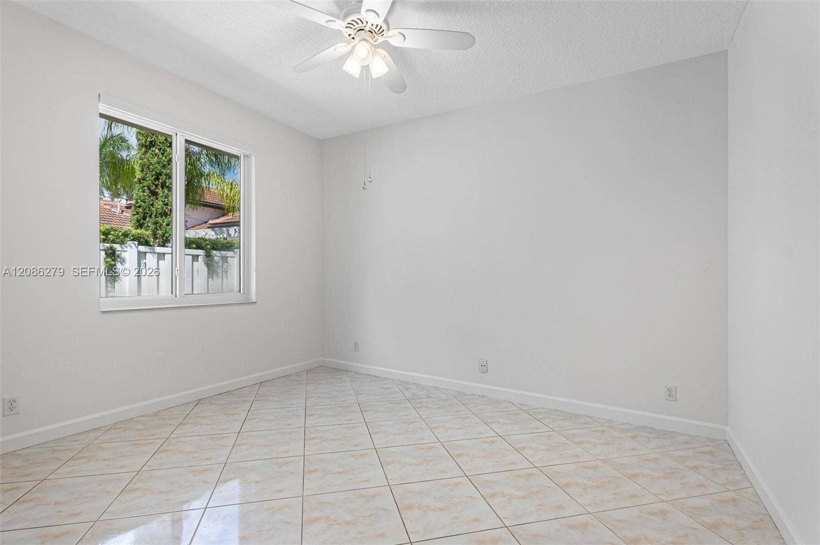 13702 NW 18th Street, Pembroke Pines, FL 33028 Photo 28