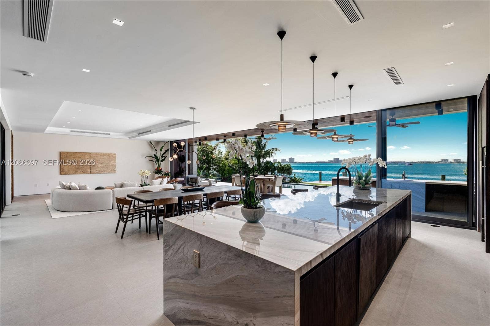 857 N Shore Drive, Miami Beach, FL 33141 Photo 4