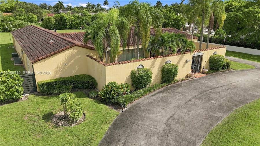 Property photo for 9805 SW 64th Street, Miami, FL