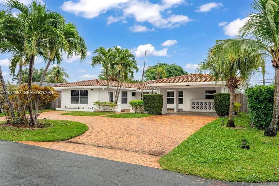 Property photo for 5340 NE 17th Terrace, #1, Fort Lauderdale, FL