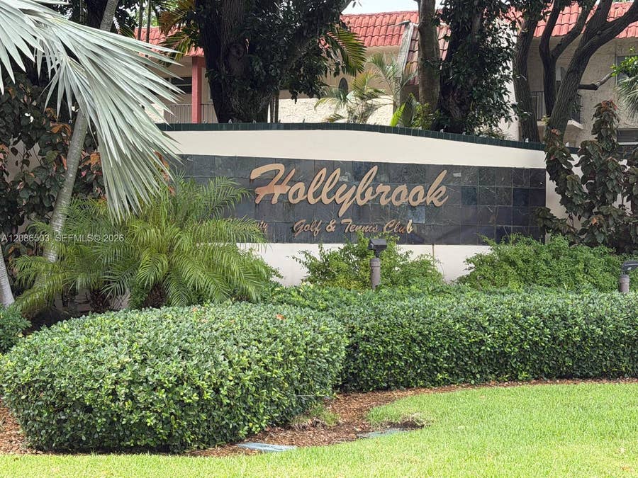 Property photo for 400 S Hollybrook Drive, #306, Pembroke Pines, FL