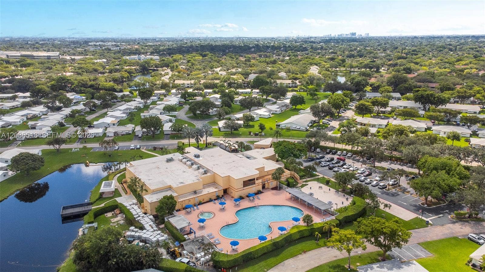 AERIAL VIEW OF CLUBHOUSE
