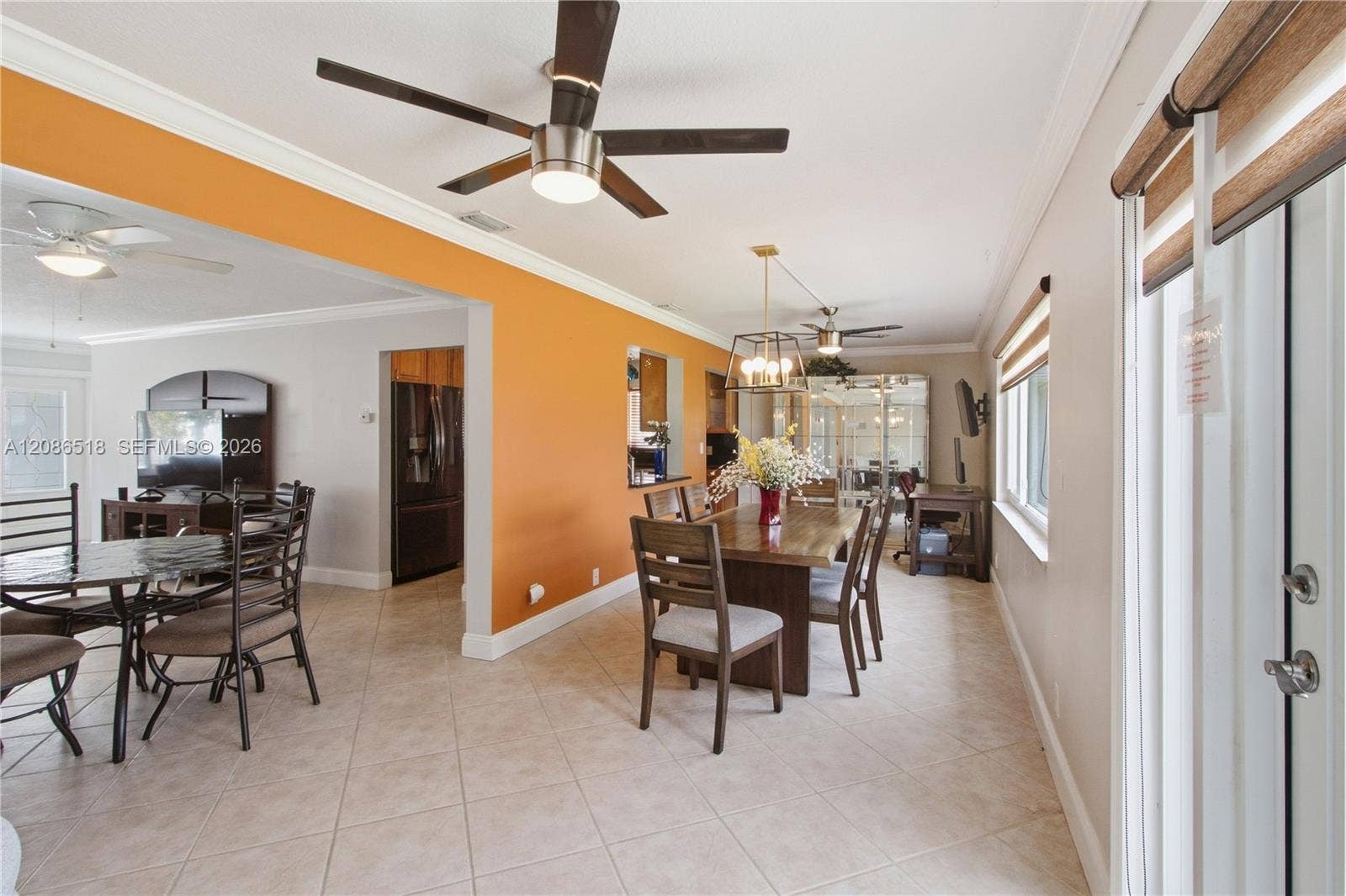 FORMAL DINING ROOM OR FAMILY ROOM