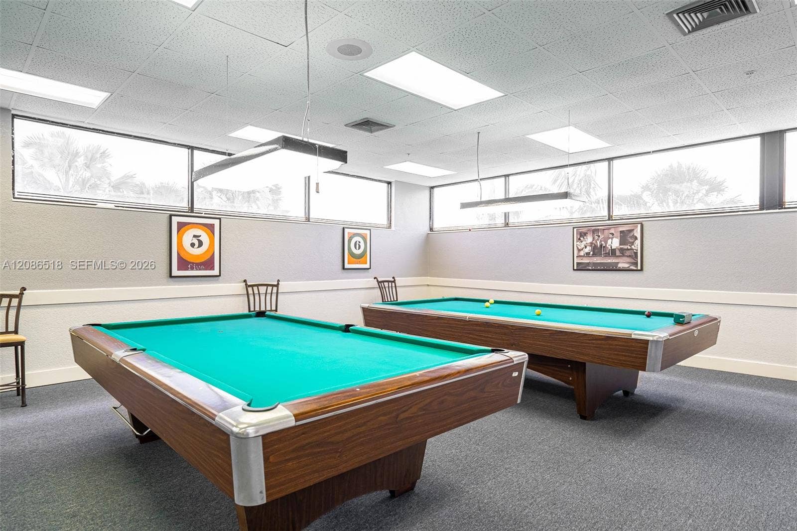 BILLIARD ROOM