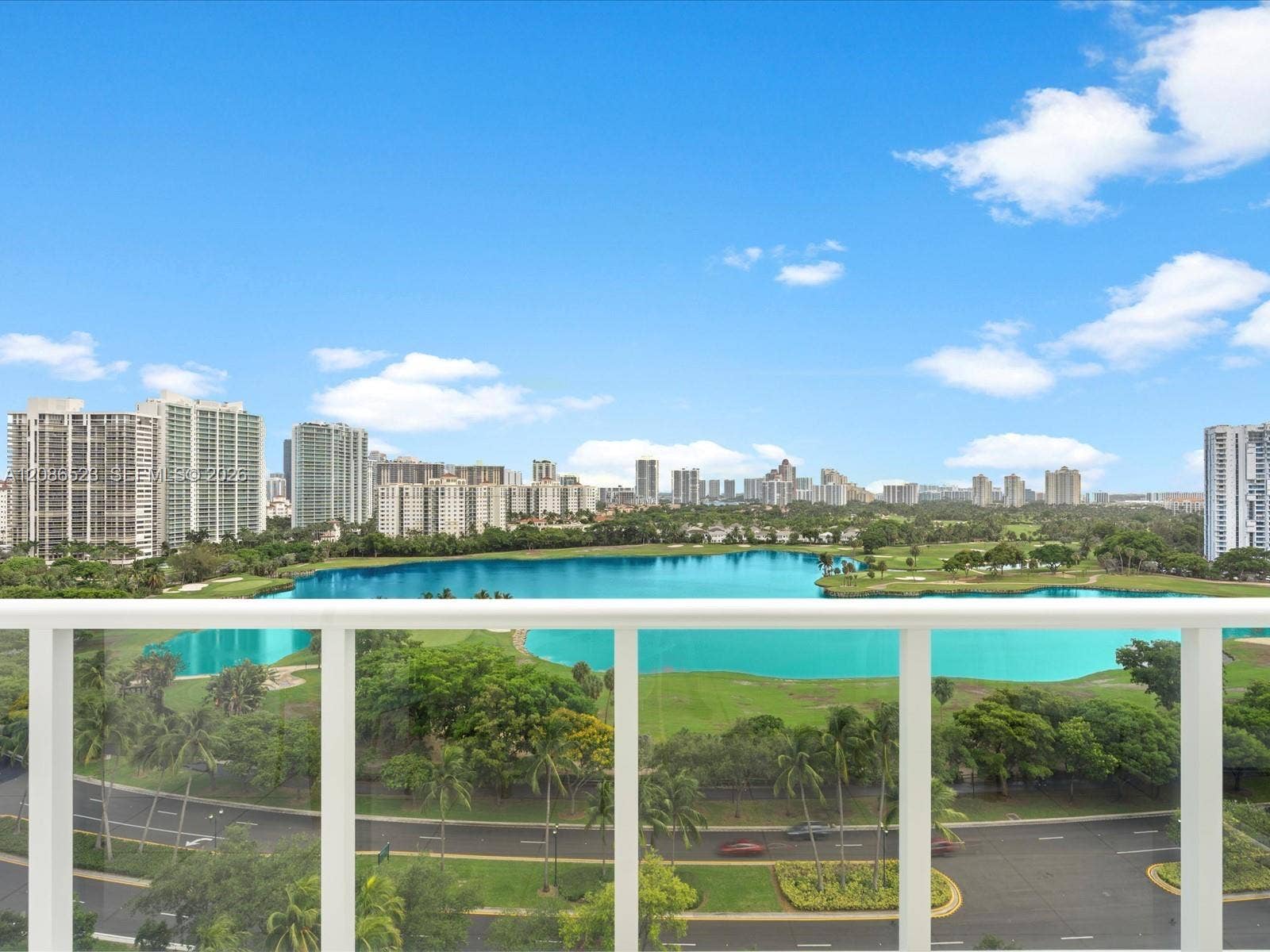 3675 N Country Club Drive, #1607, Aventura, FL 33180 Photo 4
