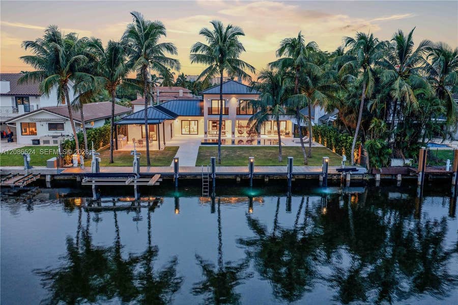 Property photo for 415 Holiday Drive, Hallandale Beach, FL