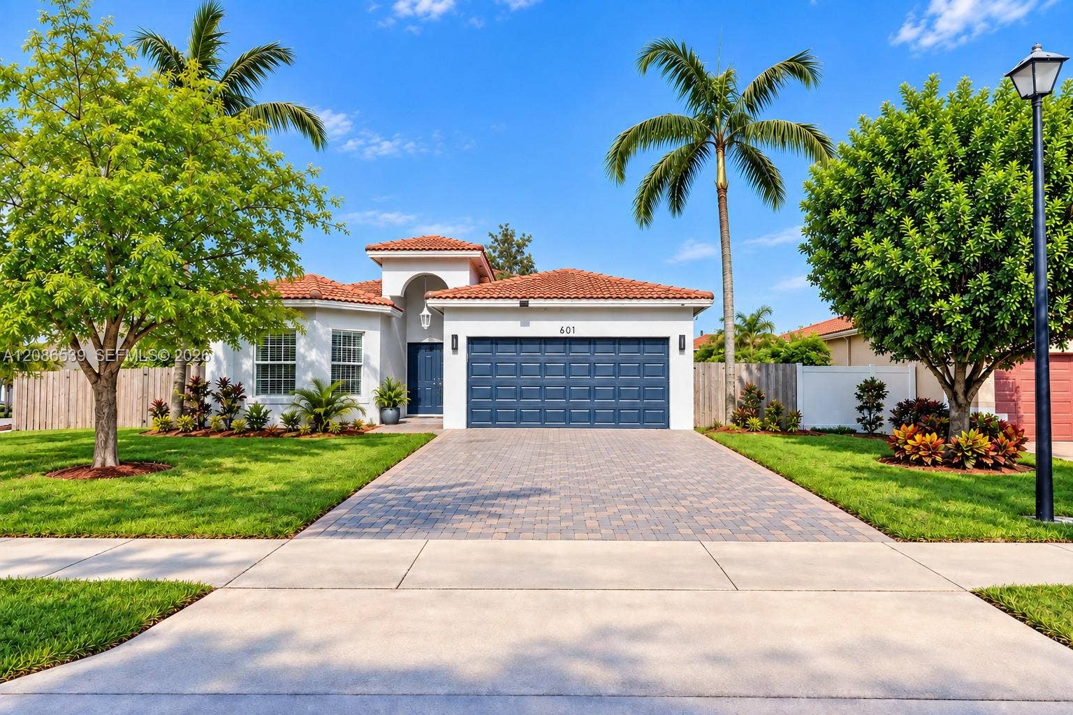 601 NW 19th Avenue, Pompano Beach, FL 33069 Photo 1