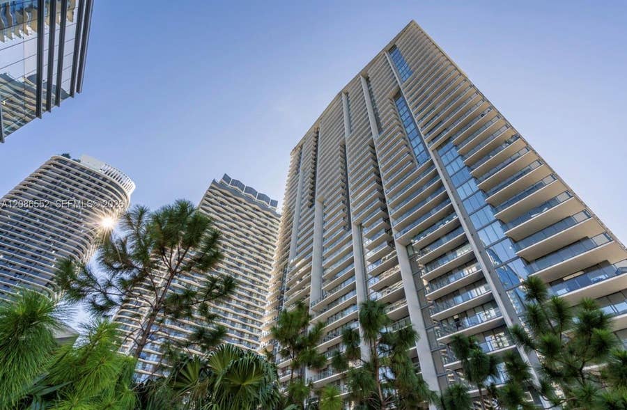 Property photo for 88 SW 7th Street, #2005, Miami, FL