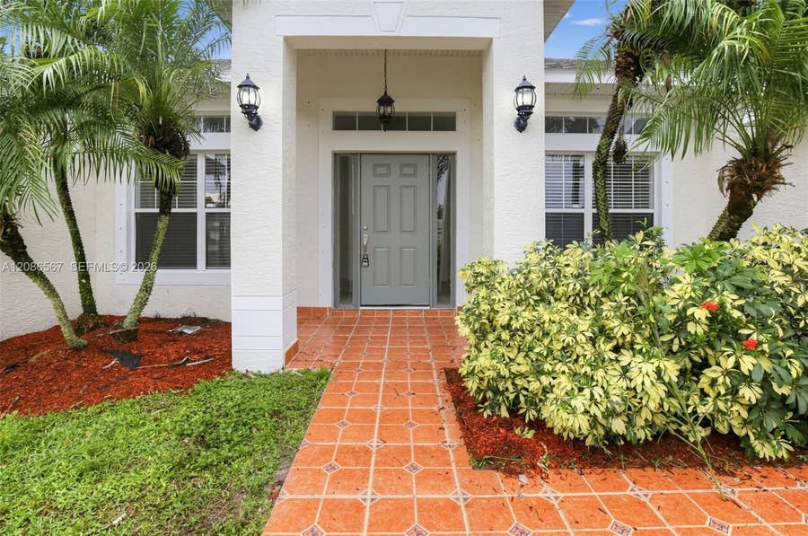 Property photo for 601 SW Curtis Street, Port St Lucie, FL