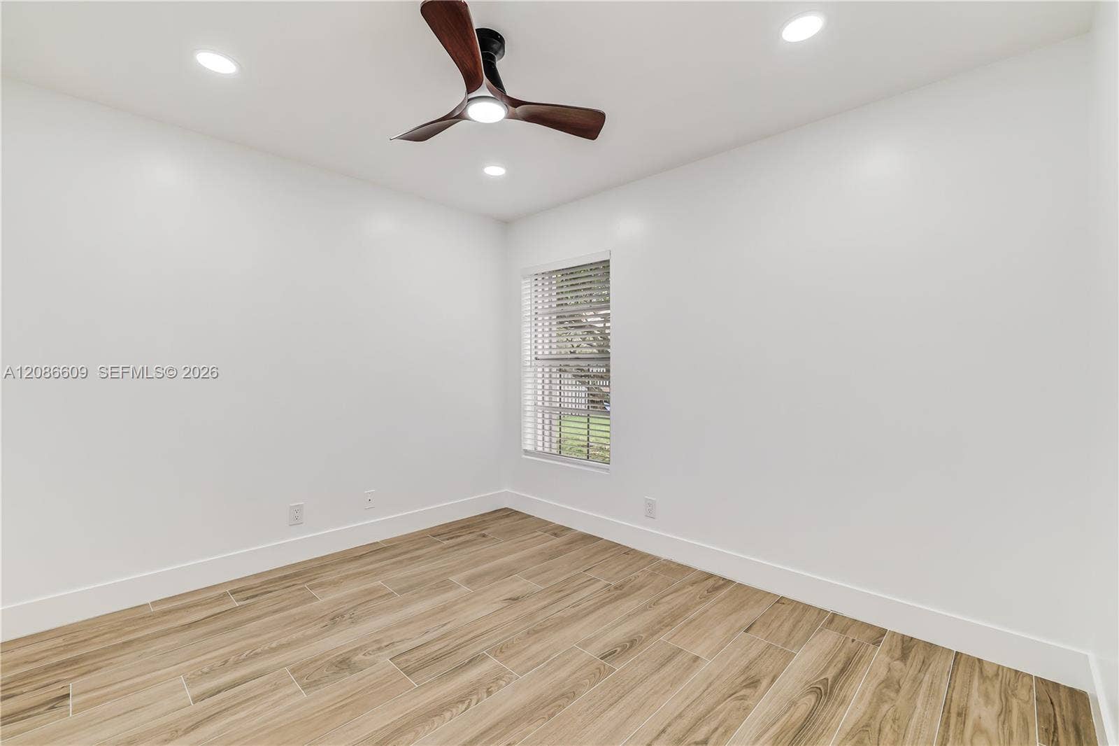 1290 Seagrape Circle, Weston, Weston, FL 33326 Photo 33