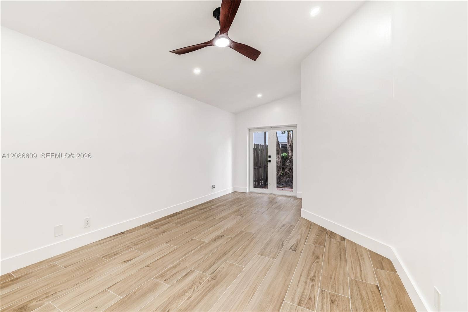 1290 Seagrape Circle, Weston, Weston, FL 33326 Photo 35