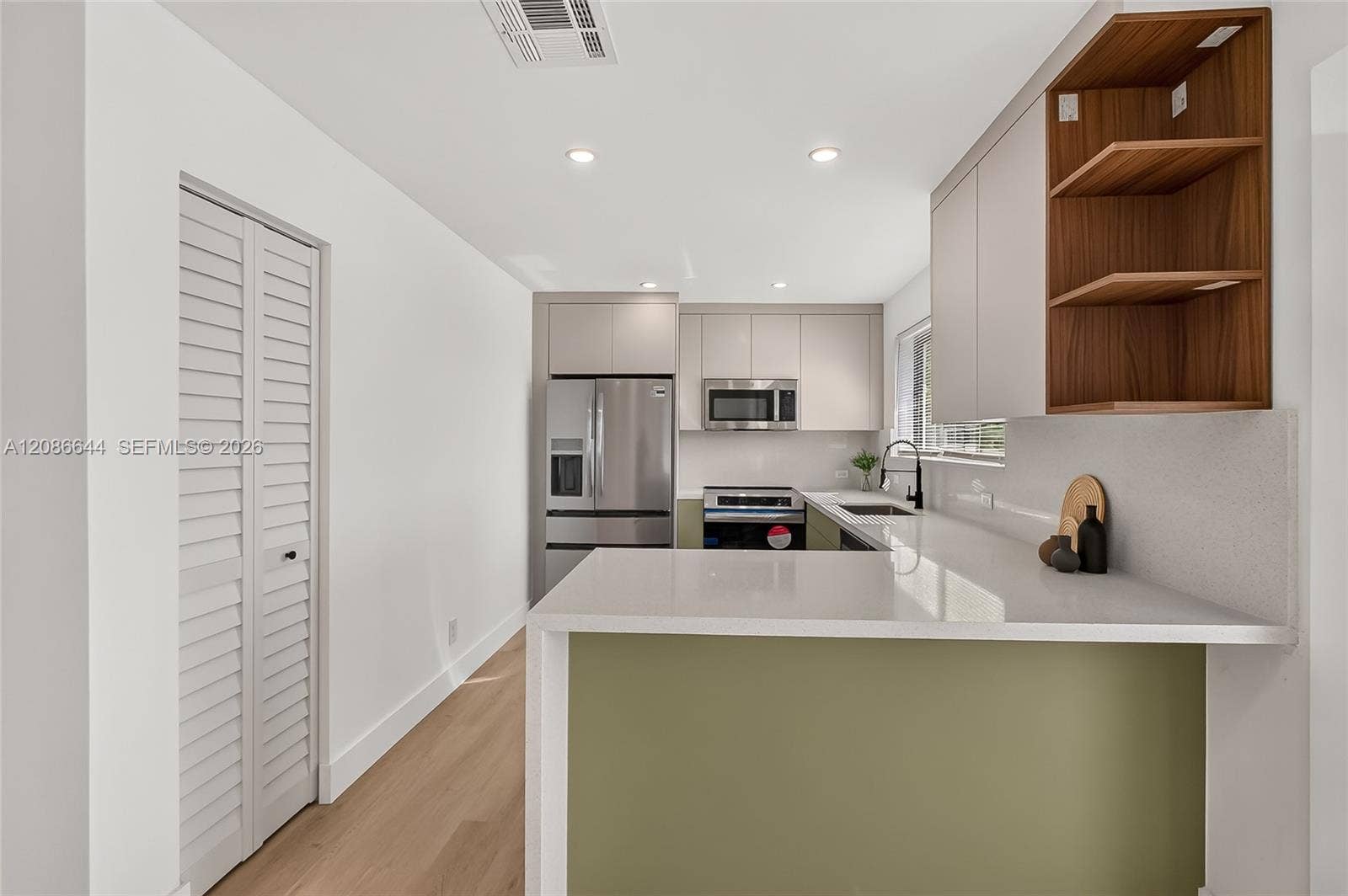3210 SW 94th Court, Miami, FL 33165 Photo 6