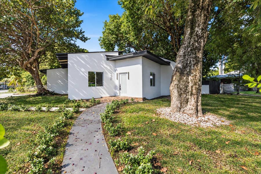 Property photo for 1001 NE 82nd Street, Miami, FL