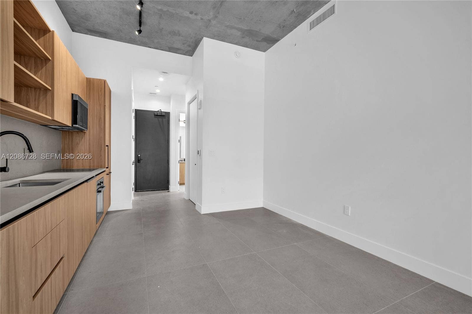 91 NW 27th Street, #403, Miami, Miami, FL 33127 Photo 11