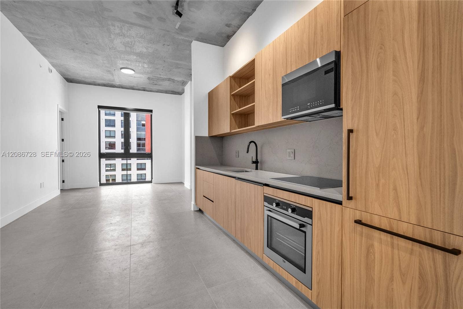 91 NW 27th Street, #403, Miami, Miami, FL 33127 Photo 3