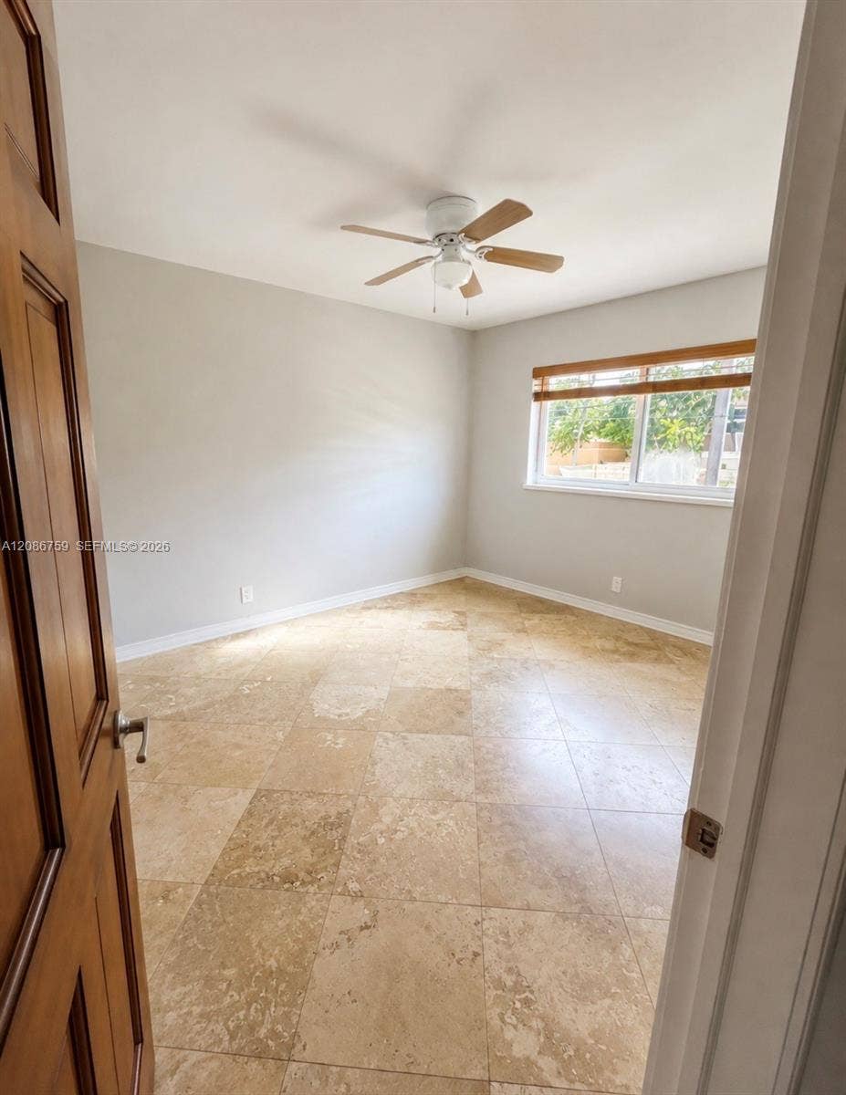 1000 SE 15th Street, #205, Fort Lauderdale, FL 33316 Photo 4