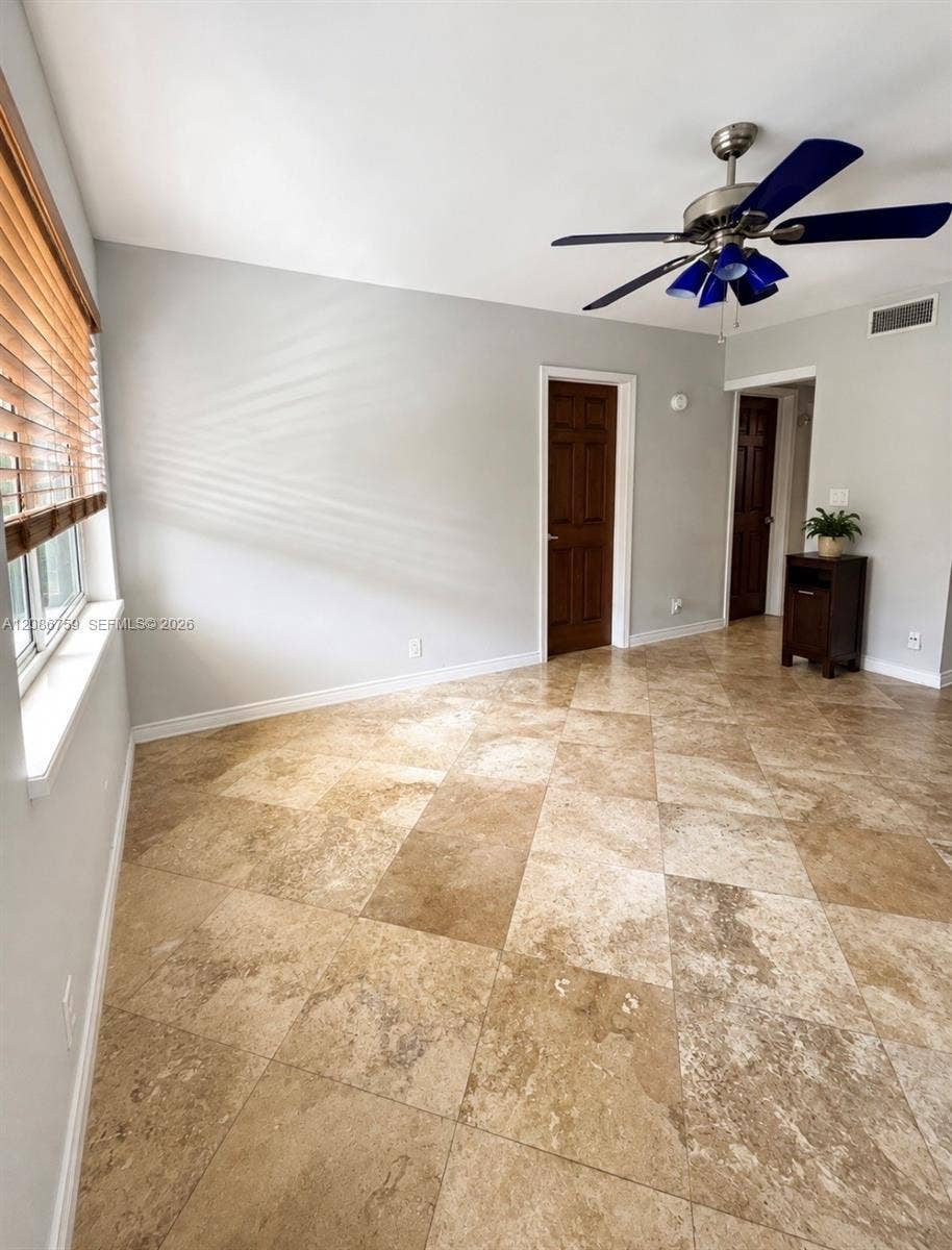 1000 SE 15th Street, #205, Fort Lauderdale, FL 33316 Photo 3